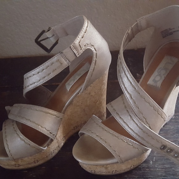 Shoes - Wedge heels